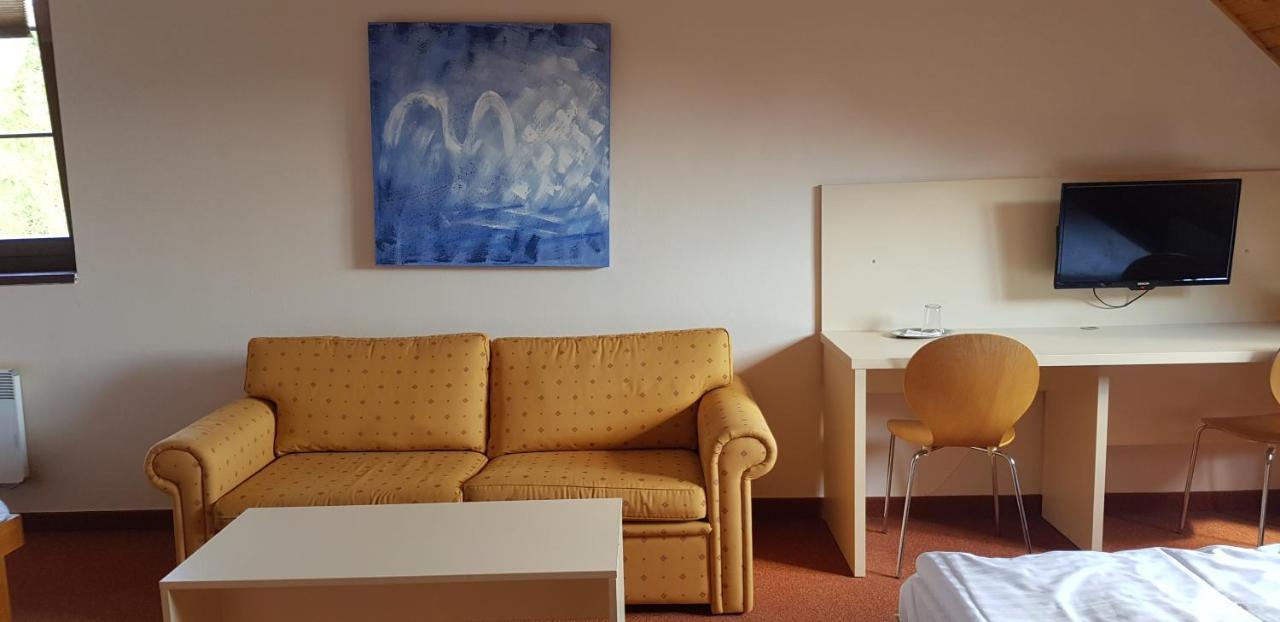 Sporthotel Kácov Dış mekan fotoğraf