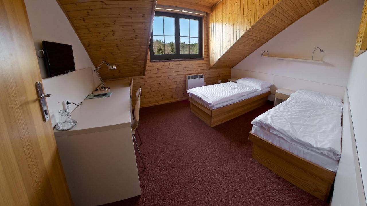 Sporthotel Kácov Dış mekan fotoğraf